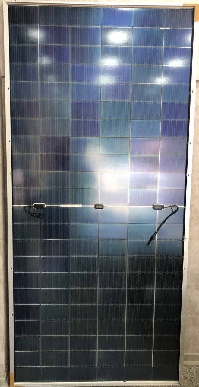 پنل خورشیدی 620 وات بایفیشیال TW Solar - تصویر واقعی پنل خورشیدی از نمای پشت